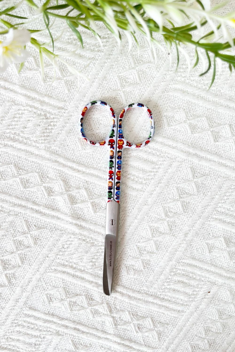 Dressing Scissor Blunt/Sharp Superhero