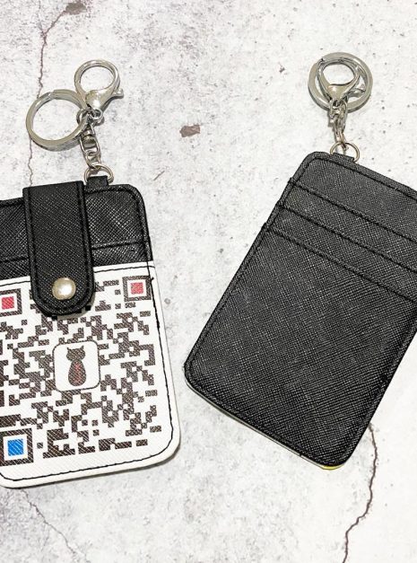 Printed Card Holder Vertical - Black QR Code