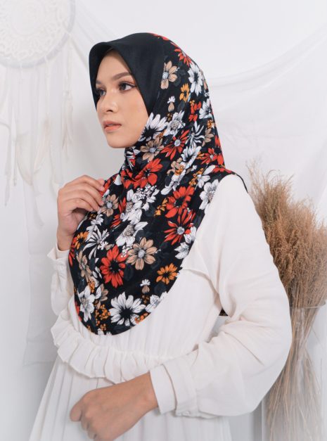 Tudung Sarung Mia Black Daisy