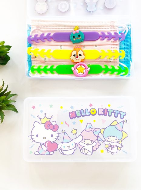 MASK STORAGE CASE - HELLO KITTY & TWIN STAR