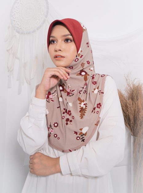 Tudung Sarung Mia Maroon Daffodi