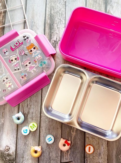 LUNCH BOX WITH INSERT- LOL