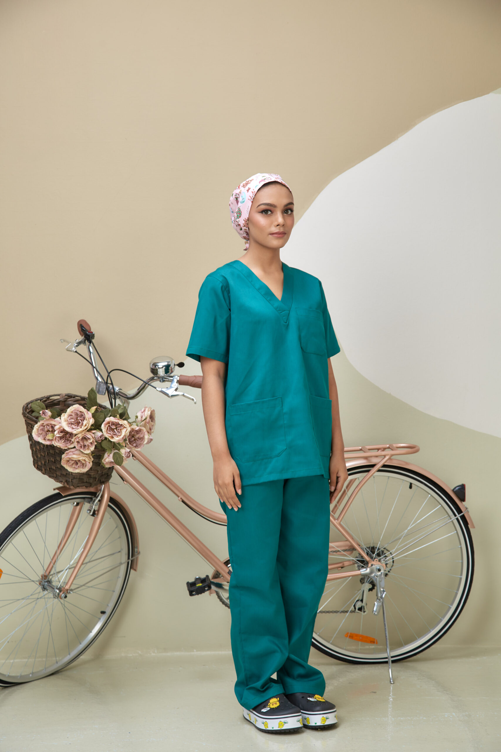 SCRUB SUIT (UNISEX) - GREEN