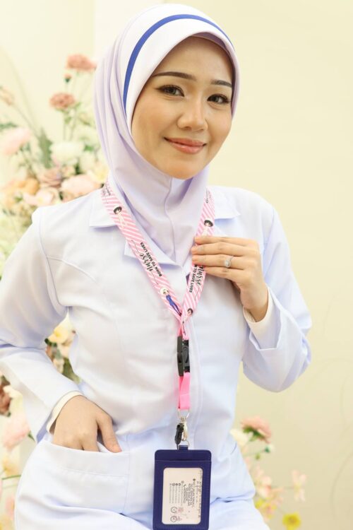 LANYARD - NURSE BORN TO SAVE LIVES