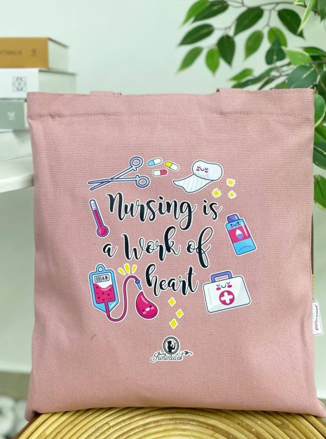 TOTE BAG NURSING IS A WORK OF HEART - PINK