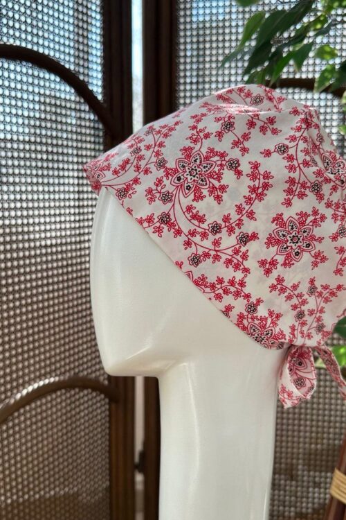 SCRUB CAP - RED FLOWER