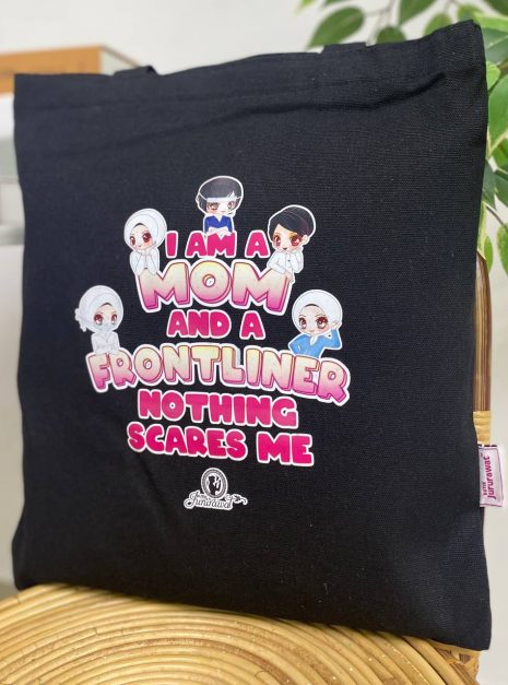 TOTE BAG I AM A MOM & FRONTLINER - BLACK