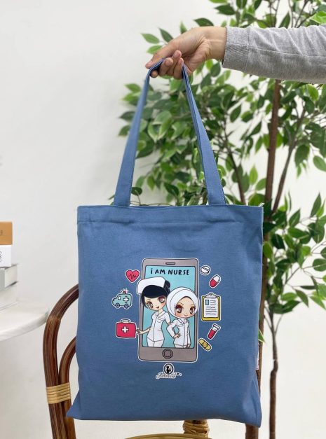 TOTE BAG I AM A NURSE - LIGHT BLUE