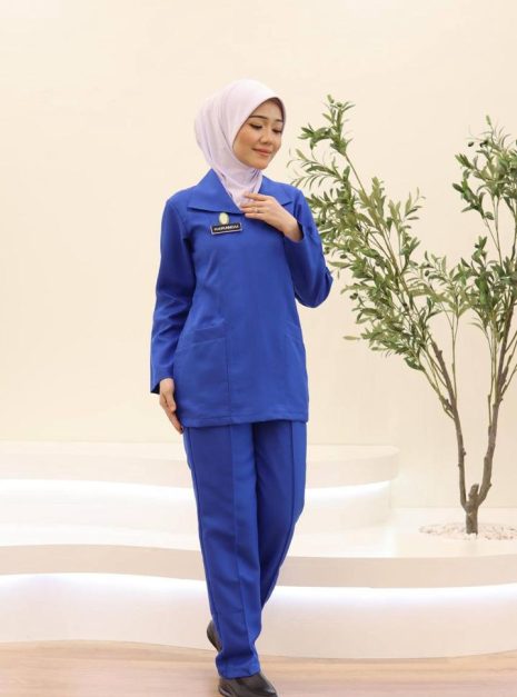 KPJ NURSE UNIFORM (ONE SET TOP & PANT)