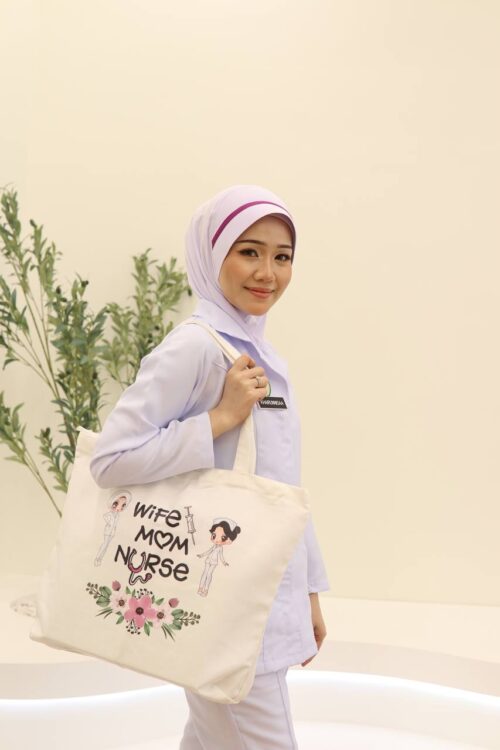 TOTE BAG WIFE MOM NURSE - WHITE