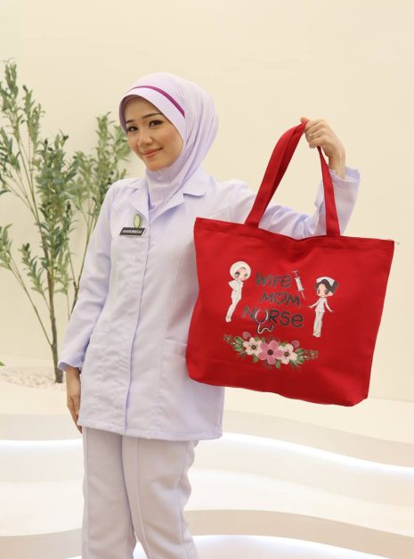 TOTE BAG WIFE MOM NURSE - RED