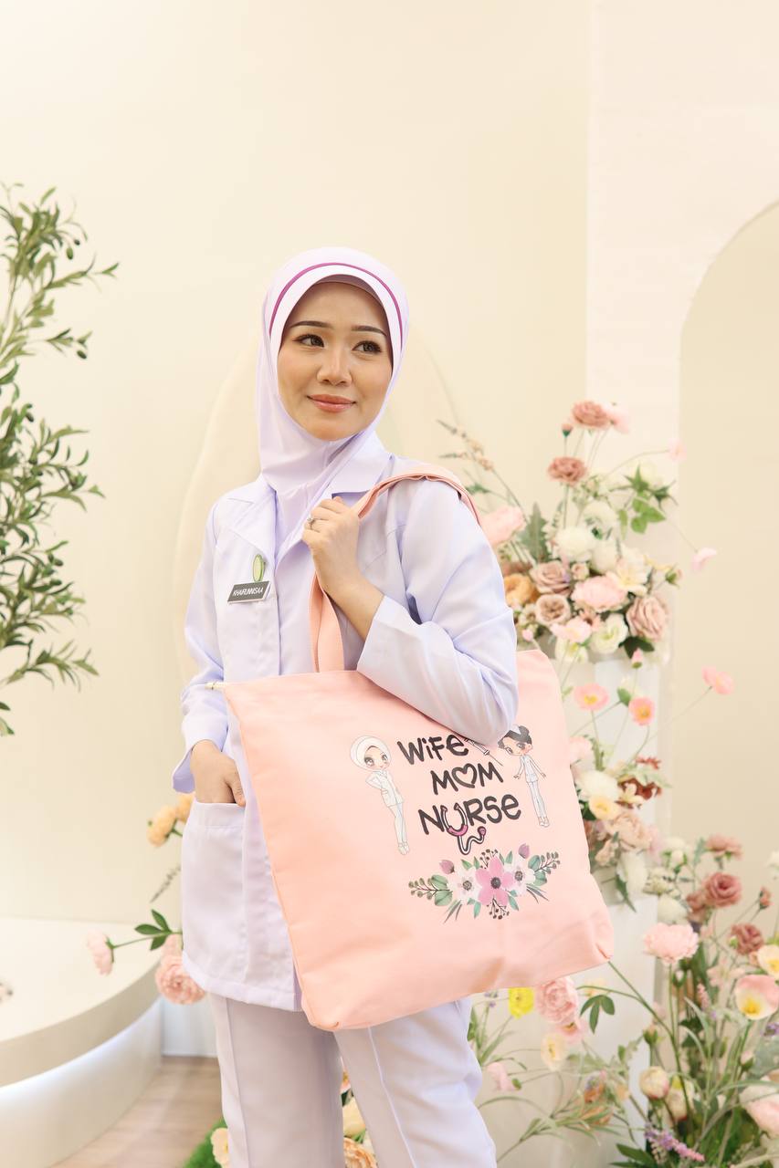 TOTE BAG WIFE MOM NURSE - LIGHT PINK