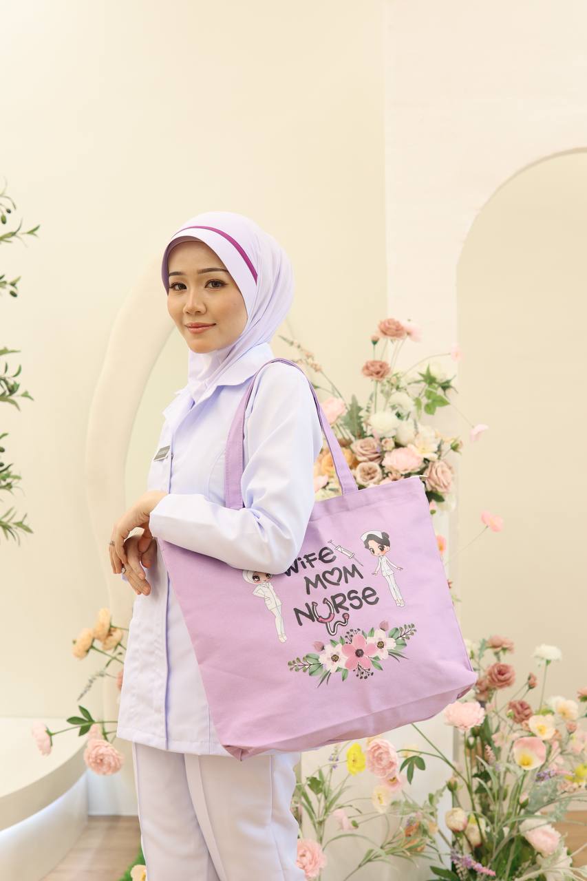 TOTE BAG WIFE MOM NURSE - LIGHT PURPLE