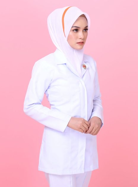 Tudung Bawal Pembantu Pembedahan Pergigian