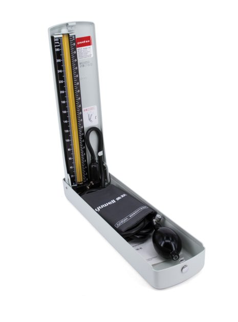 SPHYGMOMANOMETER