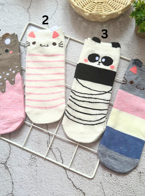 CARTOON ANKLE SOCKS - SWEET