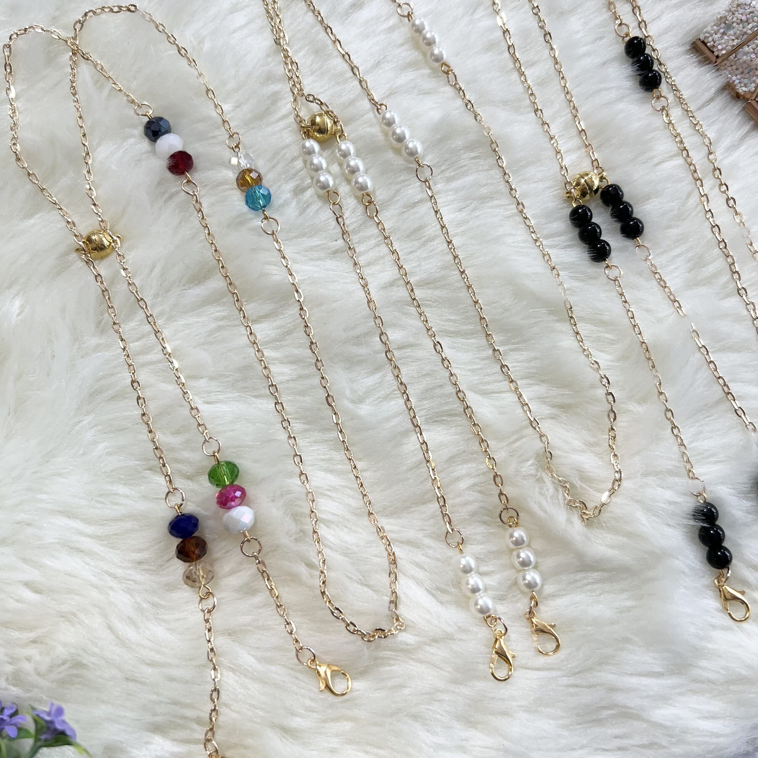 2 in 1 Magnet Mask Chain - Gold Series