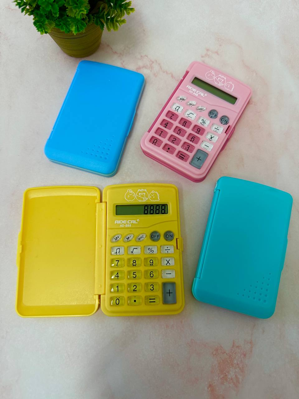 CALCULATOR - CUDDLE PET FLIP