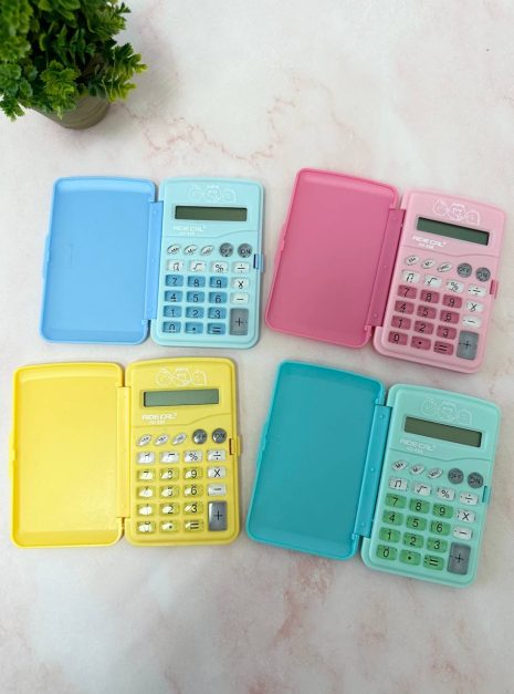 CALCULATOR - CUDDLE PET FLIP