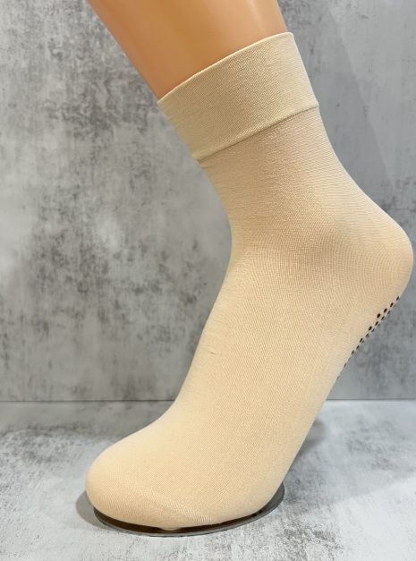 New Nylon Anti Slip Socks - Skin