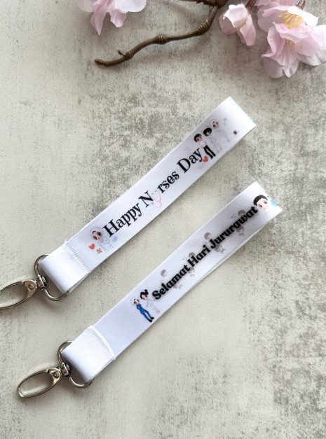 HAPPY NURSES DAY KEYCHAIN