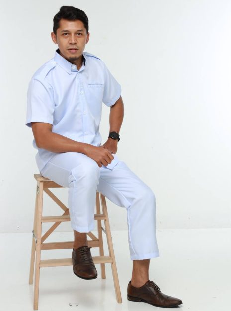 PEMBANTU PERAWATAN KESIHATAN MALE UNIFORM (ONE SET TOP & PANT)