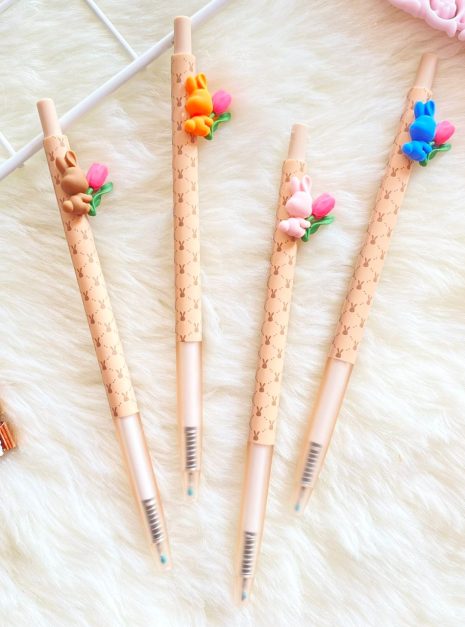 PEN - ROSES WITH RABBIT 