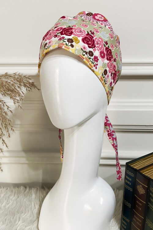 SCRUB CAP - RED FLOWERS