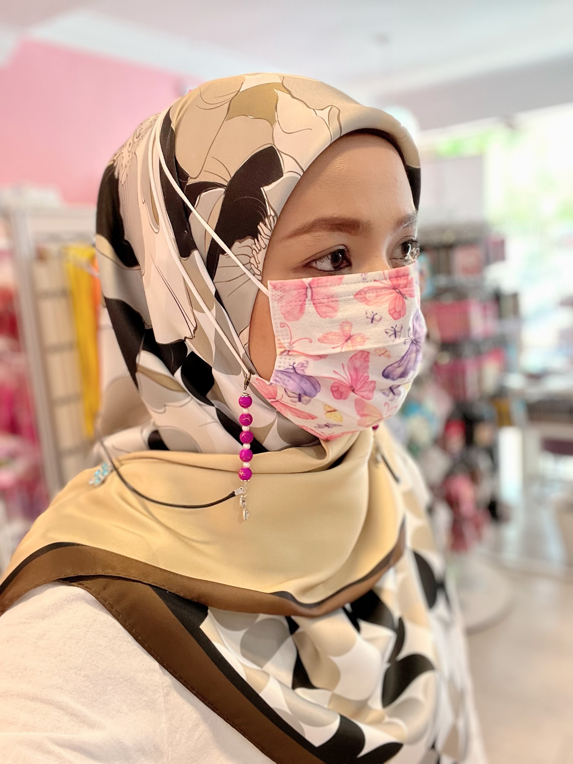 PEARL MASK STRING 