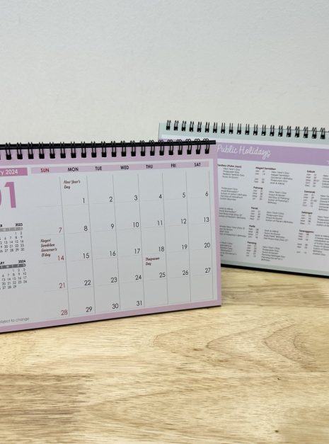 PLANNER 2024 - FREE HARD STAND CALENDAR