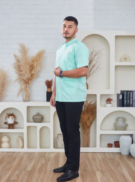 PENOLONG PEGAWAI PERUBATAN MALE CLINICAL TOP - COTTON